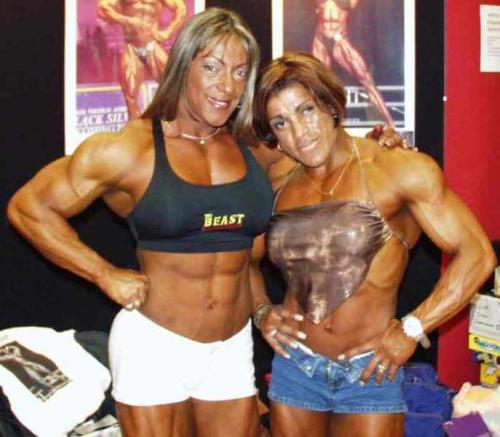 2 Female Bodybuilders